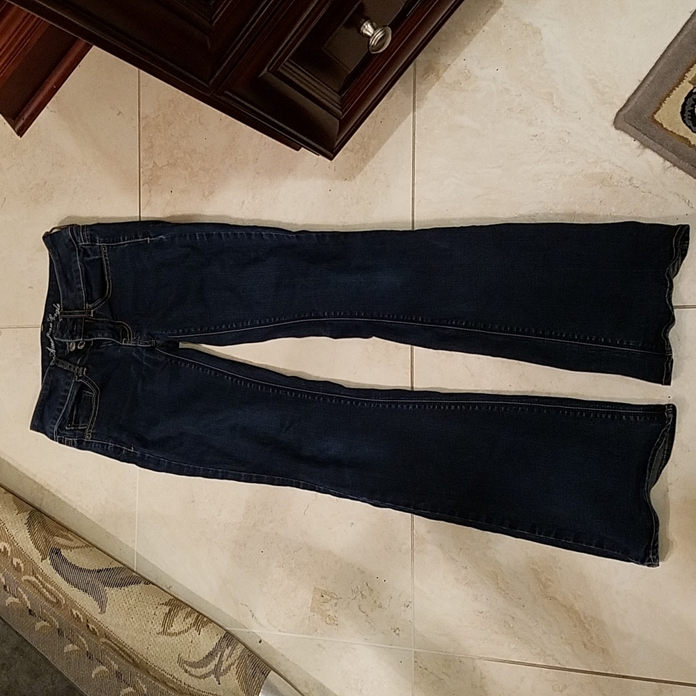 AE Artist Jeans- size 00 --Regular Length; SUPER STRETCH--TRUE Ultra Low rise!